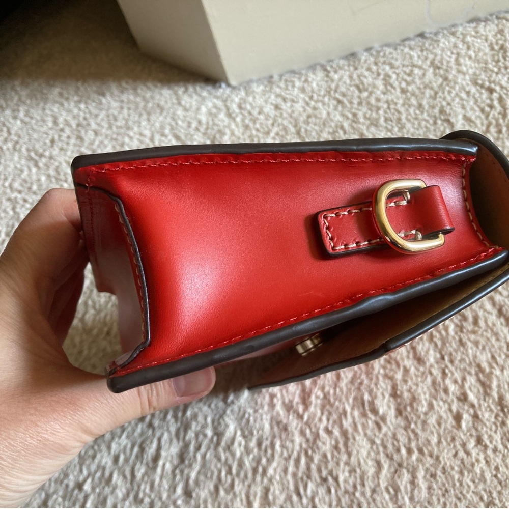 Dooney & Bourke Beacon East West Flap Crossbody Clutch Handbag Purse Red Small - Picture 6 of 8
